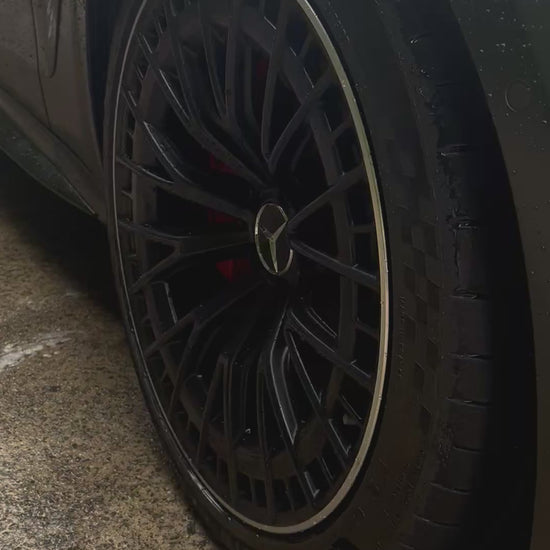 video of the Fox Tail drying towel showcased to dry wheel and rims